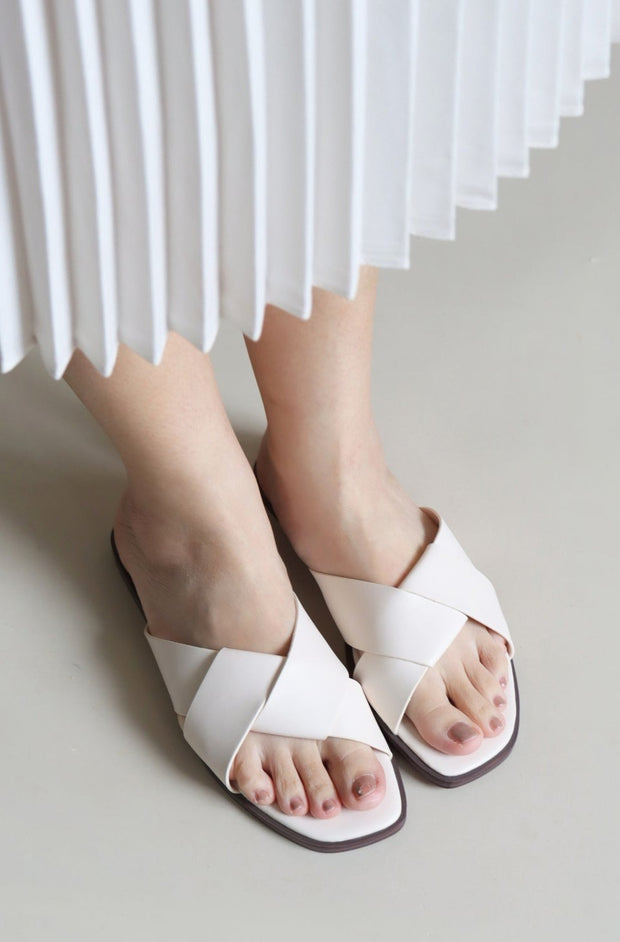 Dawn Overlapping Sliders (Ivory)