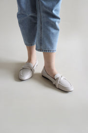 Esme Twisted Loafers (Ivory) - Our Daily Avenue