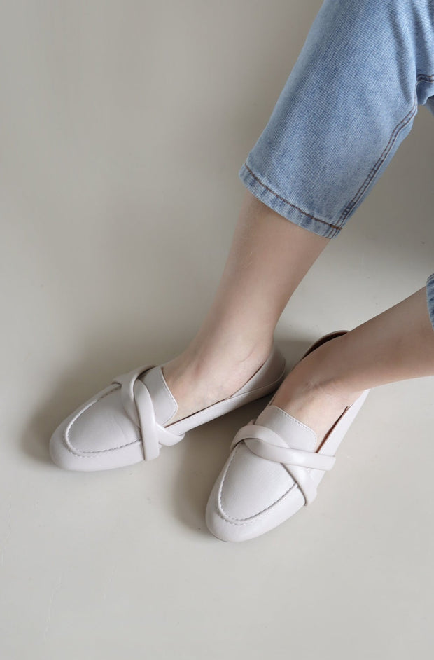 Esme Twisted Loafers (Ivory) - Our Daily Avenue