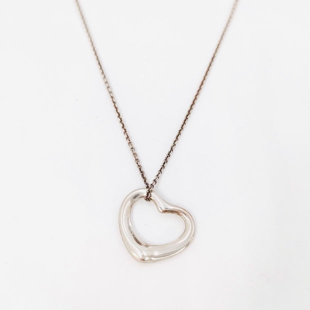 Tiffany & Co. Elsa peretti 925 sterling silver open heart 2cm pendant necklace