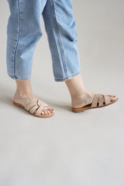 Josie Intertwining Sliders (Shell) - Our Daily Avenue