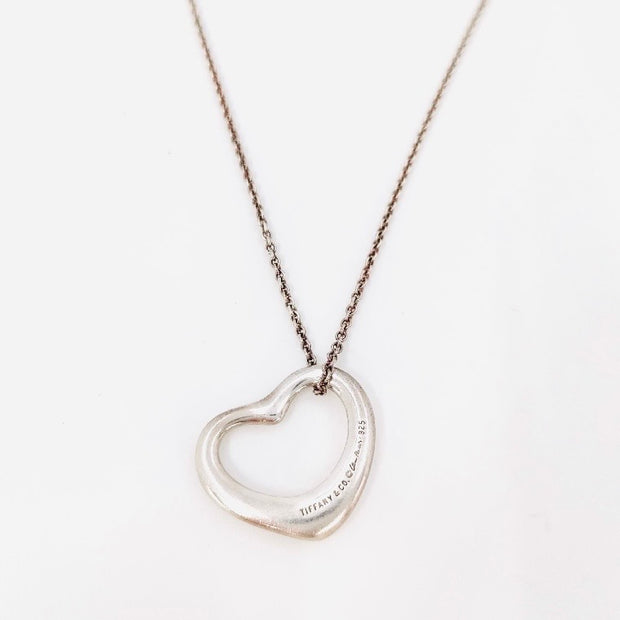 Tiffany & Co. Elsa peretti 925 sterling silver open heart 2cm pendant necklace
