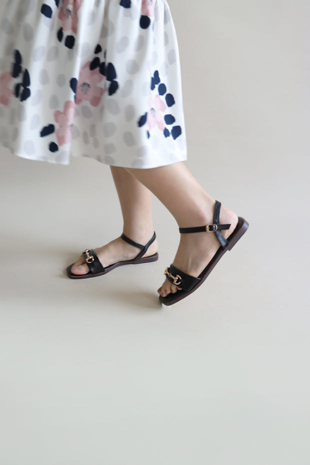 Chloe Metallic Buckled Sandals (Black) - Our Daily Avenue