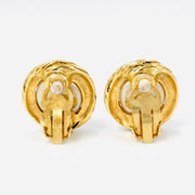Vintage Chanel 94A cc logo and pearl gold clip on earrings