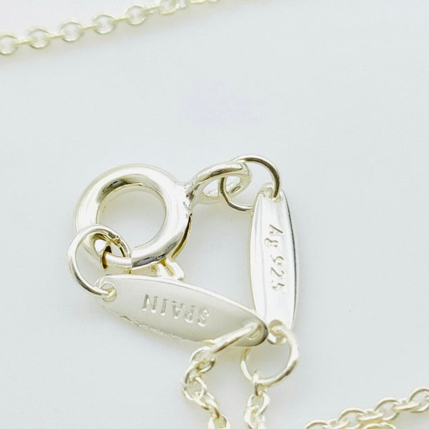 Tiffany Elsa Peretti 925 sterling silver and diamond by the yard pendant necklace