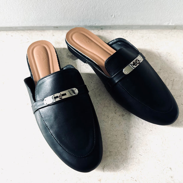 Frame Lock Mules Loafer (Black)