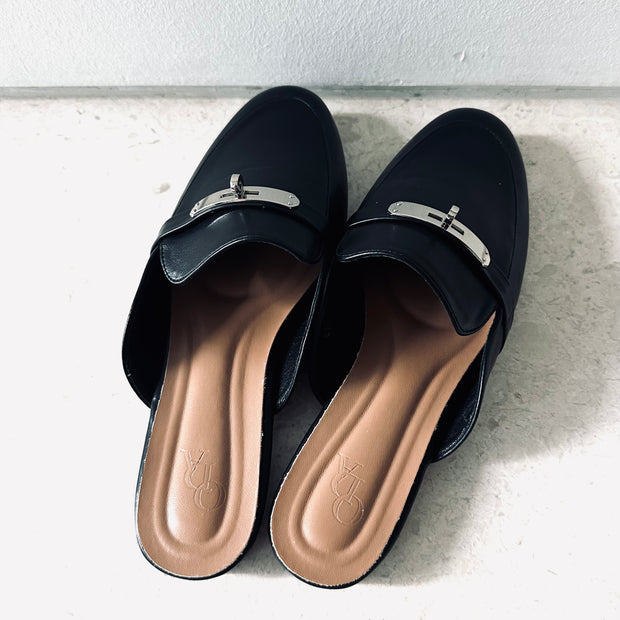 Frame Lock Mules Loafer (Black)