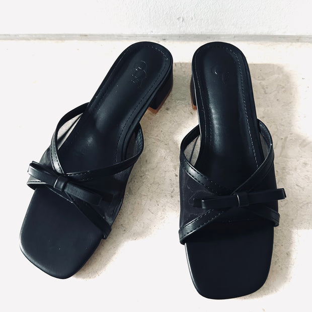 Lune Ribbon Bow Mesh Heels (Black)