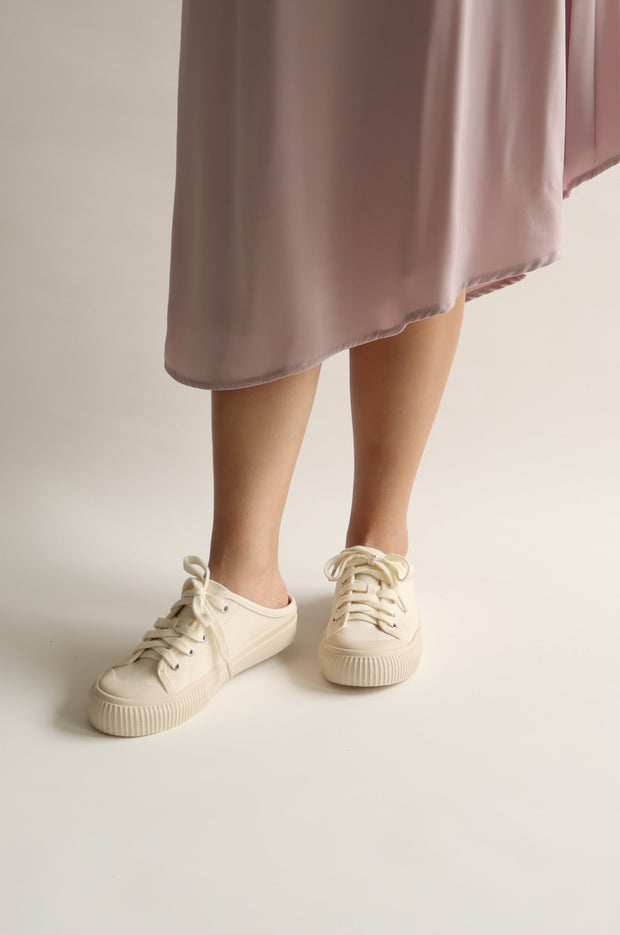 Quincy Sneakers Mules (Oat Milk) - Our Daily Avenue