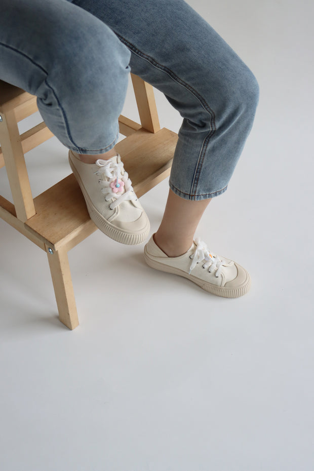 Zera Canvas Sneakers (Oat Milk) - Our Daily Avenue