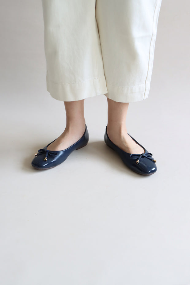 Drew Ballerina Flats (Navy) - Our Daily Avenue